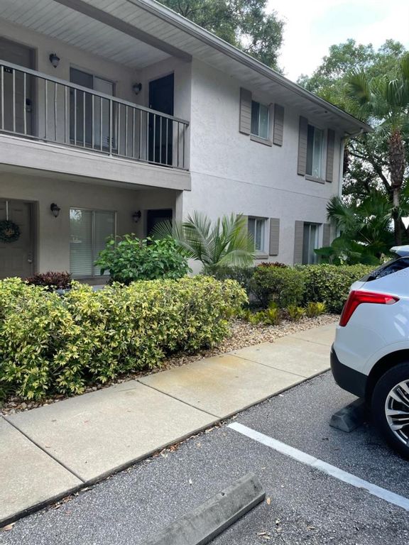 2001 SAN MARCOS DRIVE SE 11, Winter Haven, FL 33880