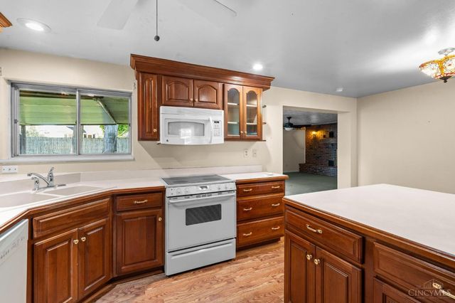 4543 Harbison Street, Miami Twp, OH 45439
