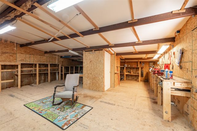 1075 County Road 270, Hico, TX 76457