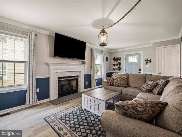 1215 JULIE CT, Woodstock, VA 22664