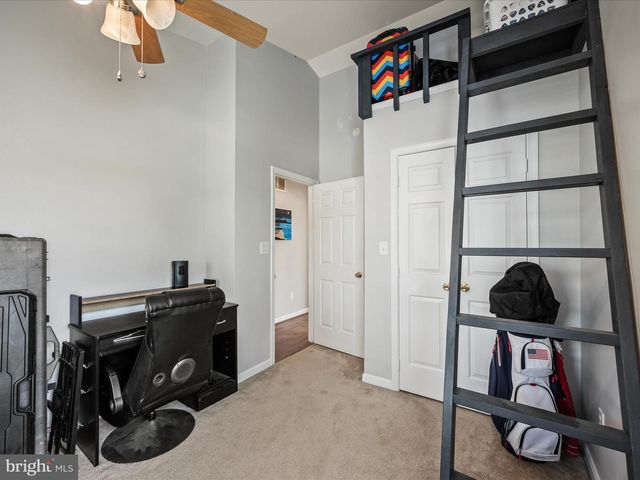 1215 JULIE CT, Woodstock, VA 22664