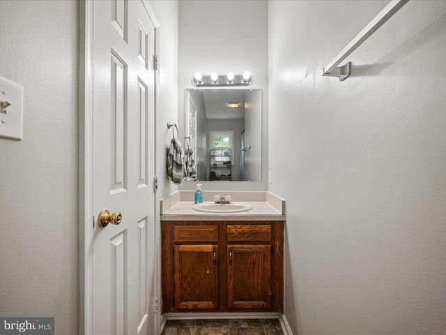 1215 JULIE CT, Woodstock, VA 22664