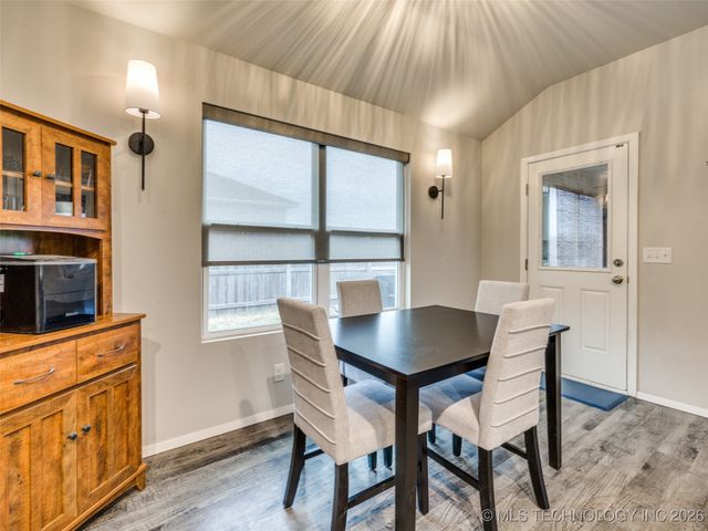 14895 S 274th East Avenue, Coweta, OK 74429