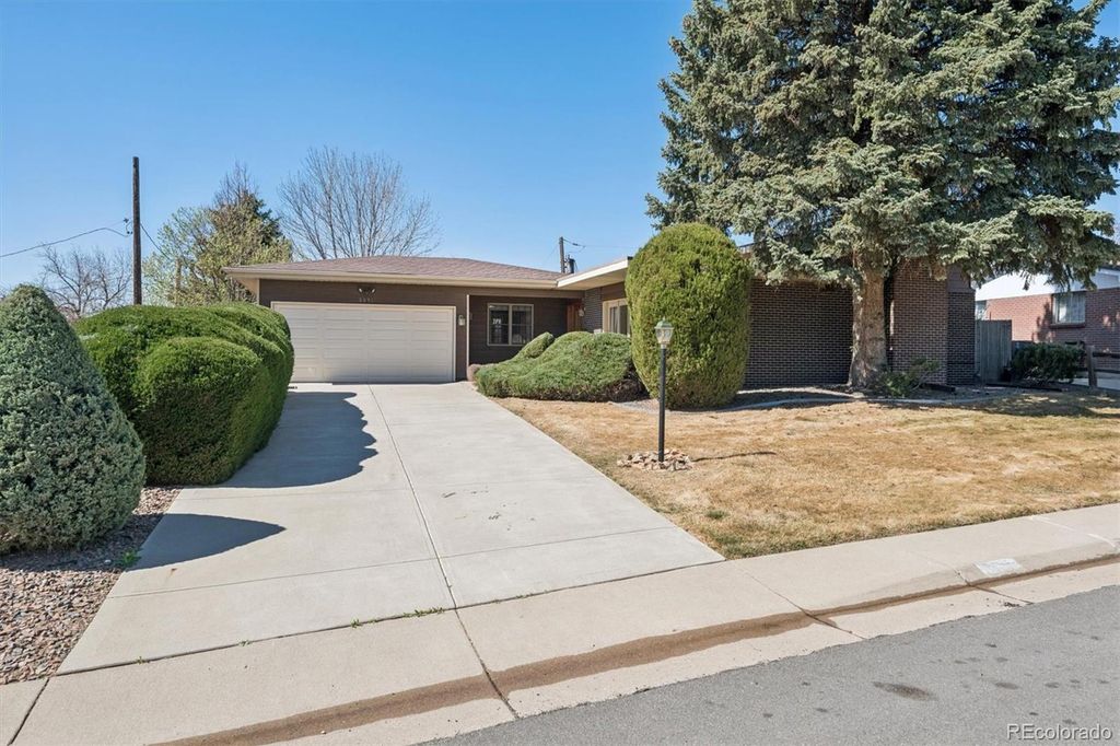 8051 Greenwood Court, Denver, CO 80221