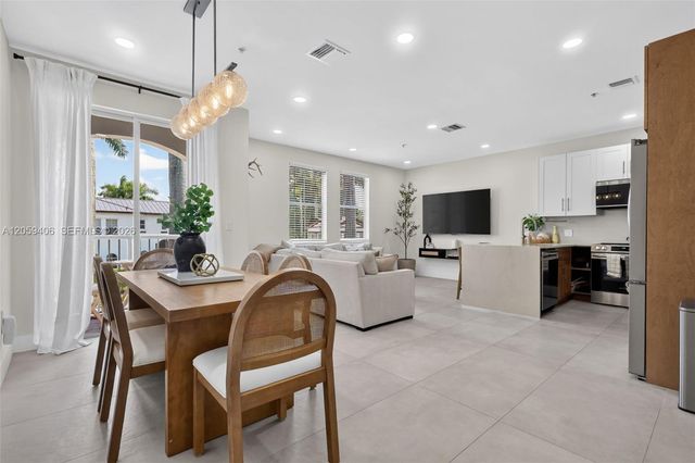 4301 SW 160th Avenue 202, Miramar, FL 33027