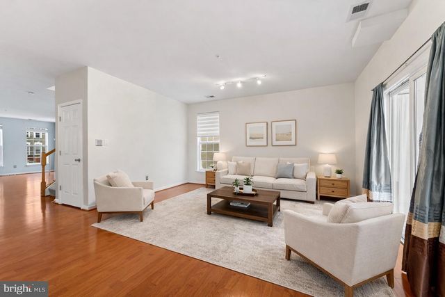 15522 JOHN DISKIN CIR, Woodbridge, VA 22191