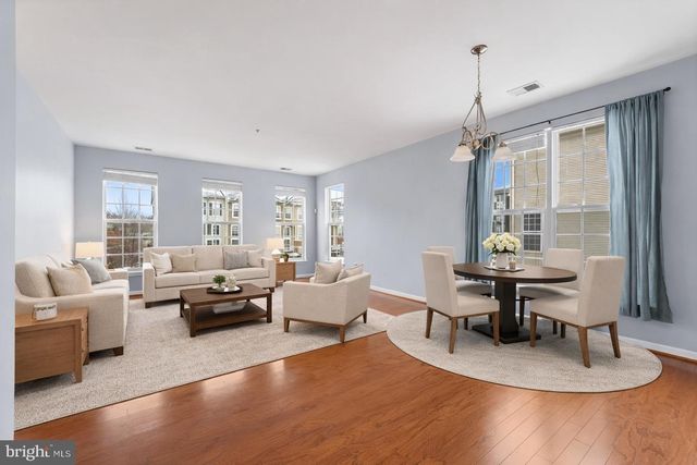 15522 JOHN DISKIN CIR, Woodbridge, VA 22191