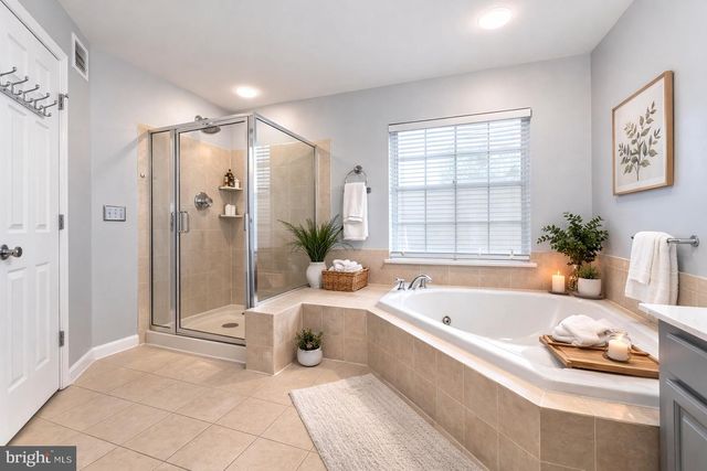 15522 JOHN DISKIN CIR, Woodbridge, VA 22191