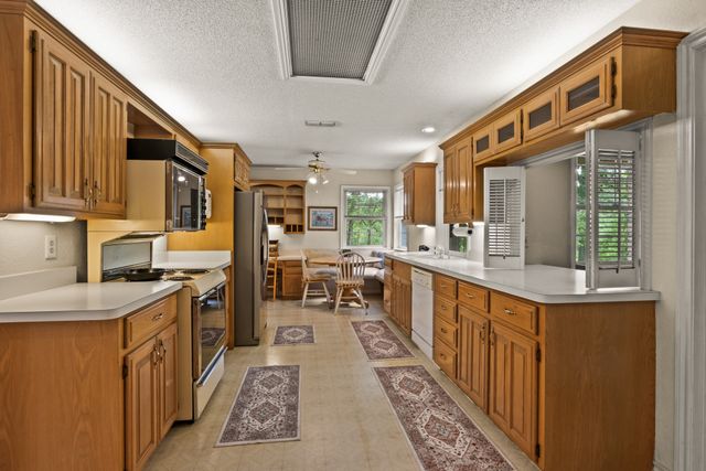 351 Private Road 8572, Winnsboro, TX 75494