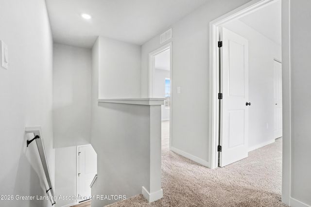758 Saint Andrews Drive, Eaton Rapids, MI 48827