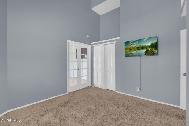 6033 LOS PUEBLOS Drive, El Paso, TX 79912