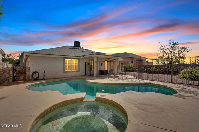 6033 LOS PUEBLOS Drive, El Paso, TX 79912