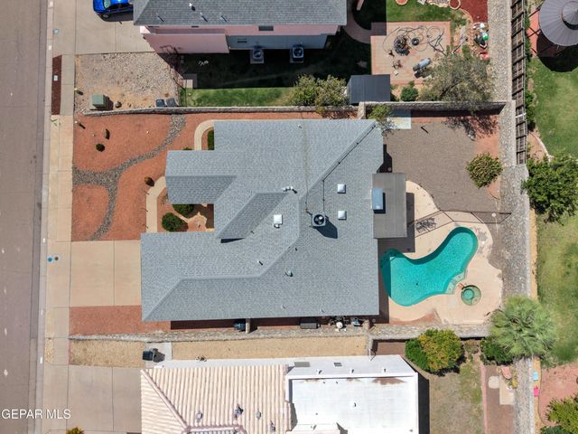 6033 LOS PUEBLOS Drive, El Paso, TX 79912