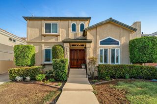 1912 Harriman Lane A, Redondo Beach, CA 90278