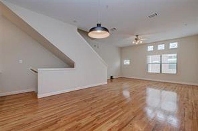 8715 Meadowcroft Drive 1804, Houston, TX 77063