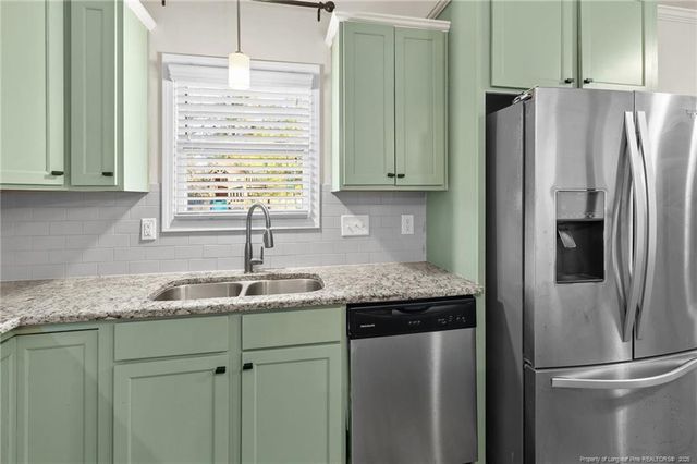 425 Woodington Road, Hope Mills, NC 28348