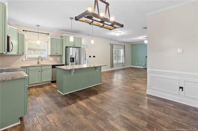 425 Woodington Road, Hope Mills, NC 28348