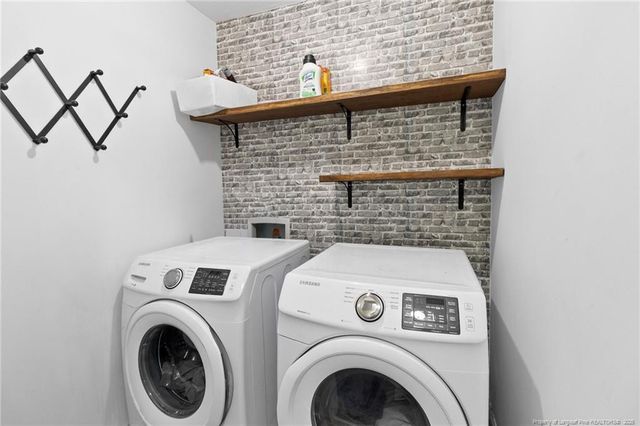 425 Woodington Road, Hope Mills, NC 28348