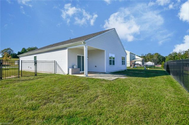 286 Royce Drive, Winston-salem, NC 27107