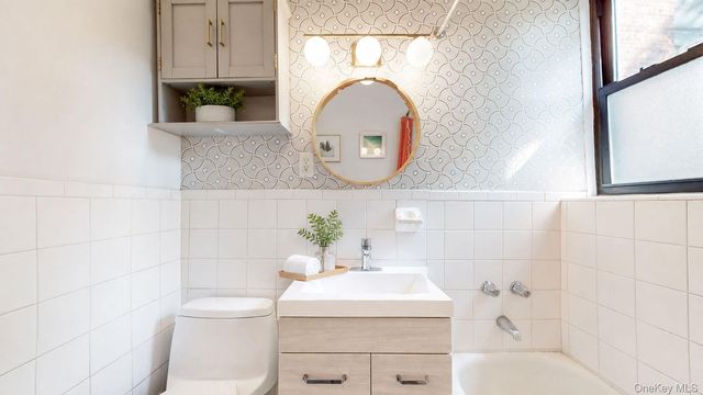 73-20 Austin Street 4J, Forest Hills, NY 11375