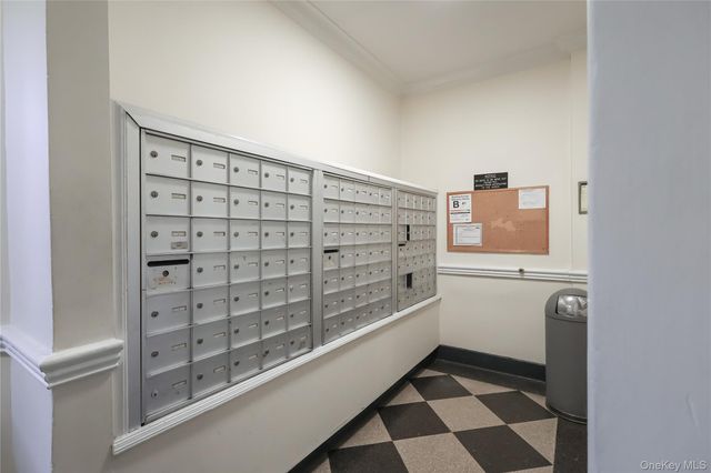 73-20 Austin Street 4J, Forest Hills, NY 11375
