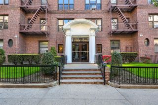 73-20 Austin Street 4J, Forest Hills, NY 11375