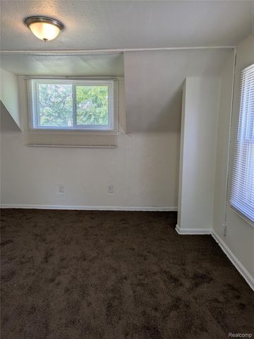 9809 Philip Street, Detroit, MI 48224