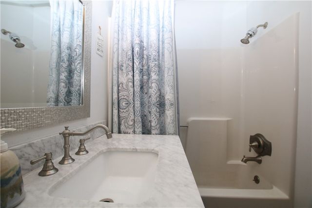 1279 Coneross Point Drive, Seneca, SC 29678