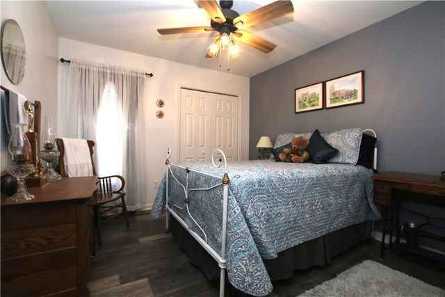 1279 Coneross Point Drive, Seneca, SC 29678