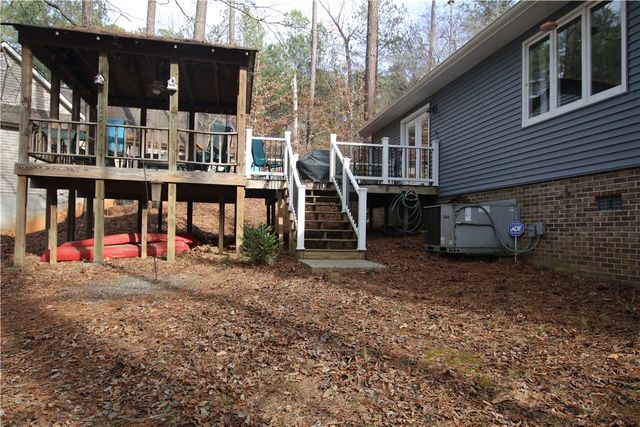 1279 Coneross Point Drive, Seneca, SC 29678