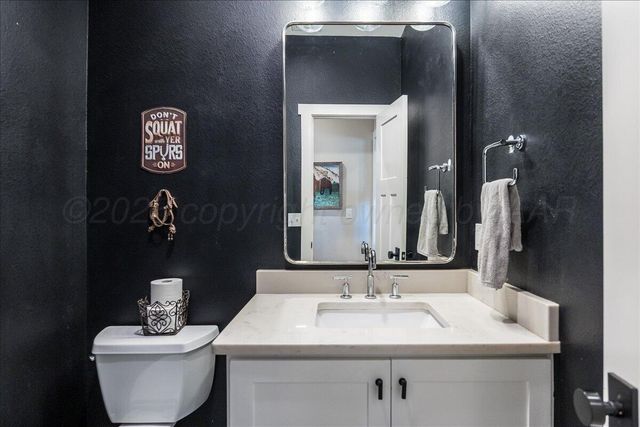 9800 W HELP Lane, Amarillo, TX 79119