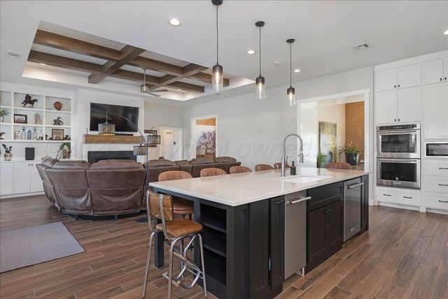 9800 W HELP Lane, Amarillo, TX 79119