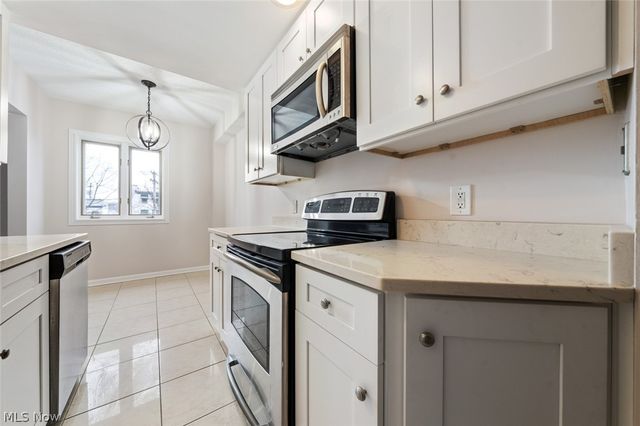 19000 Lake Road 5408, Rocky River, OH 44116