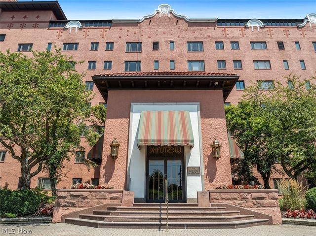 19000 Lake Road 5408, Rocky River, OH 44116