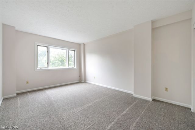 19000 Lake Road 5408, Rocky River, OH 44116