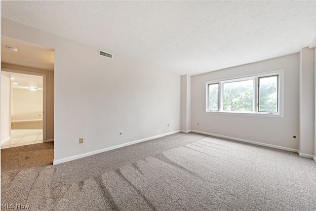 19000 Lake Road 5408, Rocky River, OH 44116