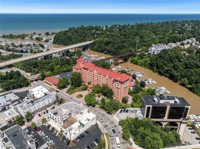 19000 Lake Road 5408, Rocky River, OH 44116