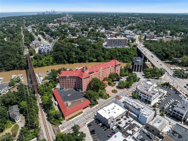 19000 Lake Road 5408, Rocky River, OH 44116