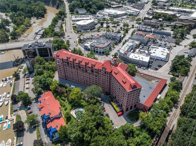 19000 Lake Road 5408, Rocky River, OH 44116