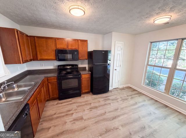 7202 Gotland Street, Union City, GA 30291