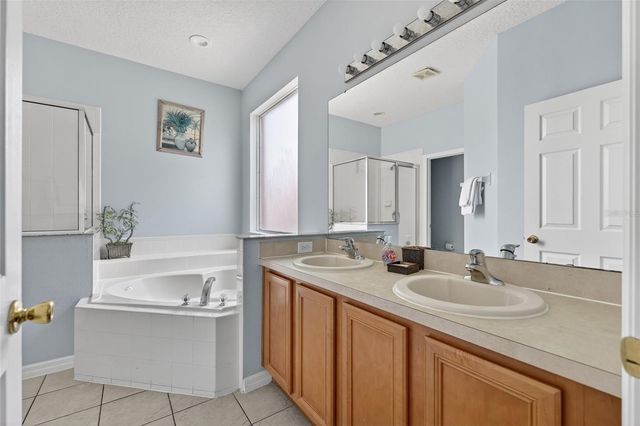 928 SOLANA CIRCLE, Davenport, FL 33897