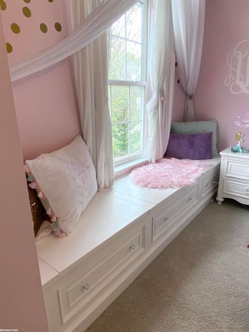 6037 Trailside Drive, Washington, MI 48094