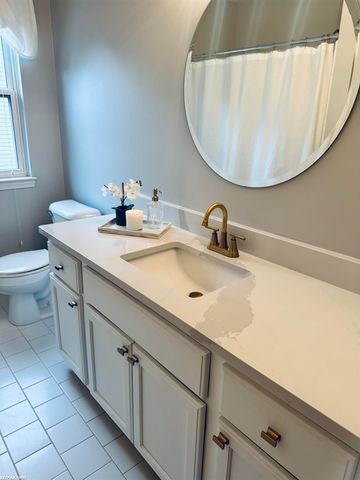 6037 Trailside Drive, Washington, MI 48094