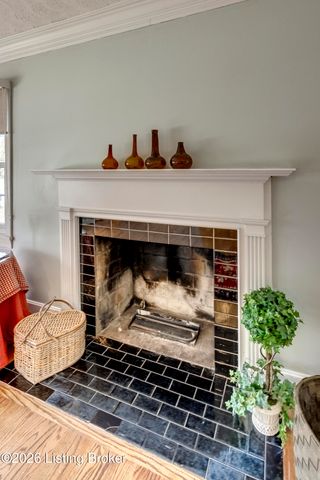 209 Fairfax Ave APT 1, Louisville, KY 40207