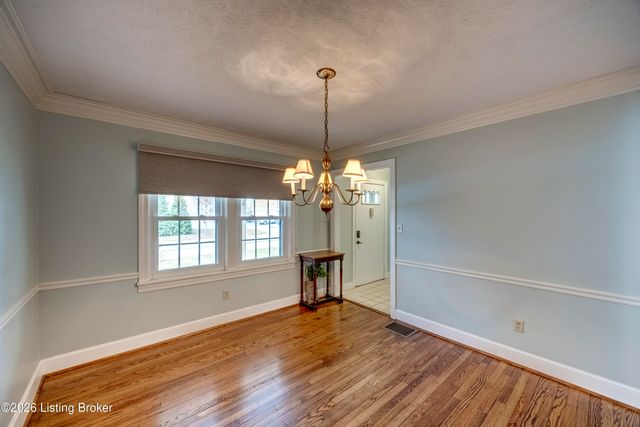 209 Fairfax Ave APT 1, Louisville, KY 40207