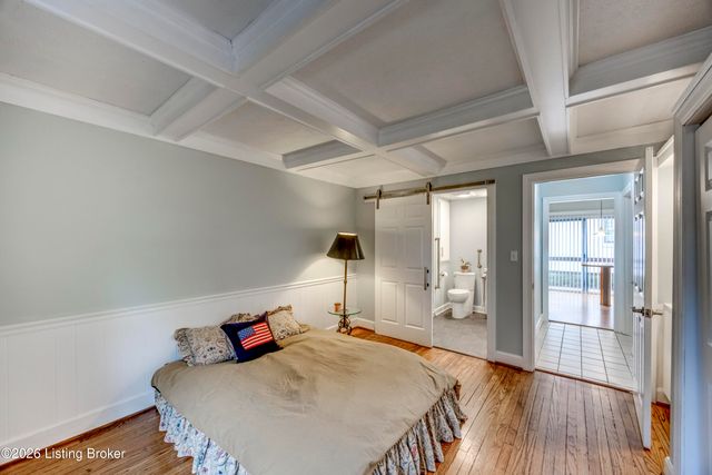 209 Fairfax Ave APT 1, Louisville, KY 40207