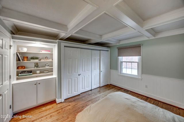 209 Fairfax Ave APT 1, Louisville, KY 40207