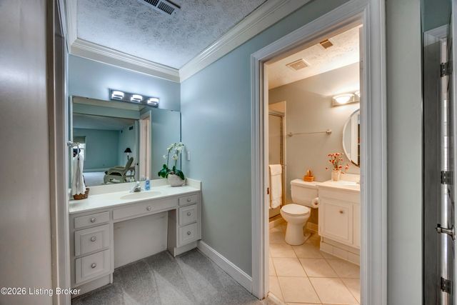 209 Fairfax Ave APT 1, Louisville, KY 40207