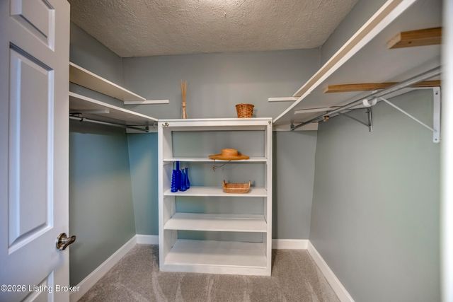 209 Fairfax Ave APT 1, Louisville, KY 40207