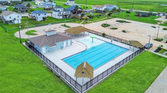 16651 Jolly Roger Road, Jamaica Beach, TX 77554